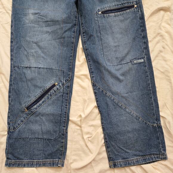 Vtg PJL Industries UK W11 Jeans Size 36x33 Medium Wash Blue Denim Baggy Fit - Picture 3 of 14